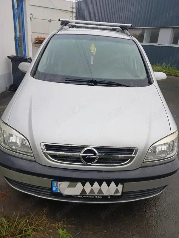 Utilizat 2004 Opel Zafira Monovolum | 1.200 EUR (Preț OK) - Imagine 1/4