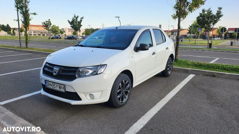 Alb Utilizat 2015 Dacia Logan Berlinǎ | 4.500 EUR (Preț bun) - Imagine 1/4