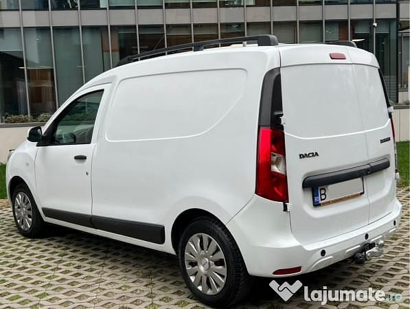 Second-hand Dacia Dokker 90 CP (66 kW) 2017 Alb Monovolum