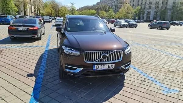 Second-hand Volvo XC90 Inscription 273 CP (200 kW) 2021 Maro SUV
