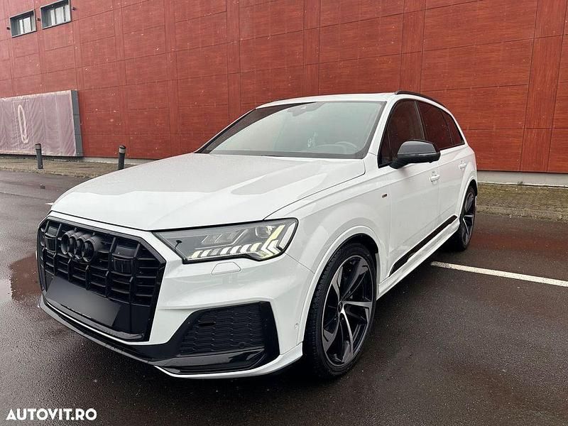 Second-hand Audi Q7 S-Line 285 CP (209 kW) 2021 Culoarealb SUV