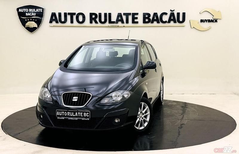 Culoarenegru Utilizat 2011 Seat Altea Monovolum | 5.490 EUR (Preț OK) - Imagine 1/4