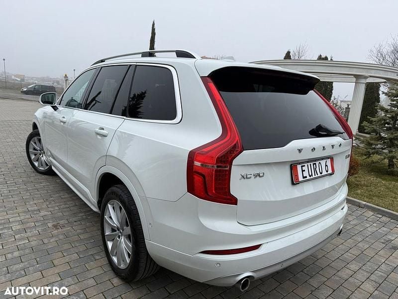 Second-hand Volvo XC90 Inscription 235 CP (172 kW) 2017 Culoarealb SUV