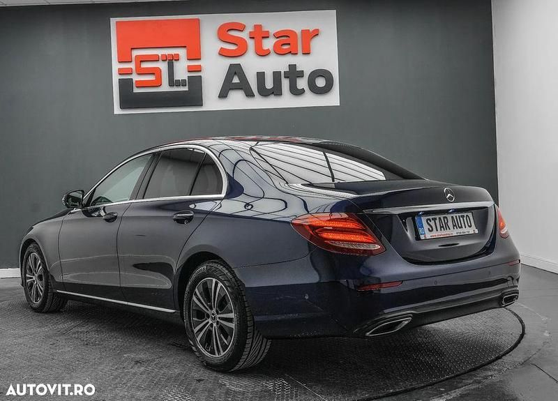 Second-hand Mercedes E200 150 CP (110 kW) 2016 Culoarealbastru Berlinǎ