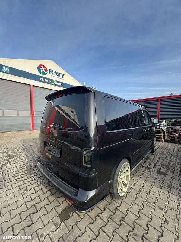 Second-hand VW Transporter 174 CP (127 kW) 2007 Culoarenegru Van