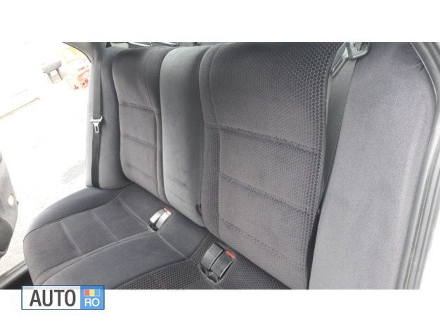 Second-hand Opel Omega 144 CP (105 kW) 1999 Gri Berlinǎ