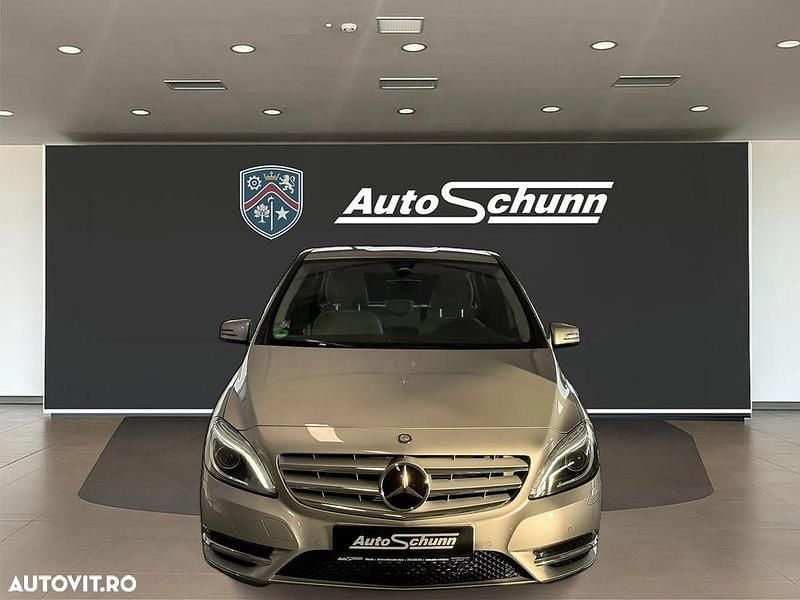 Second-hand Mercedes B200 156 CP (114 kW) 2012 Culoareargint Monovolum