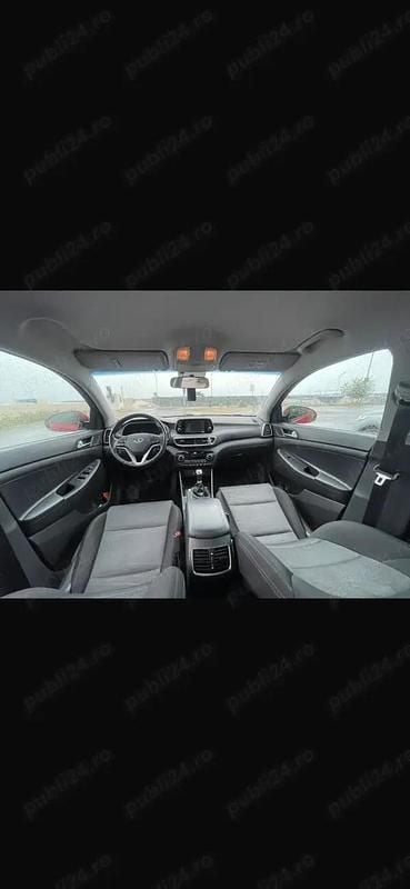 Second-hand Hyundai Tucson Style 132 CP (97 kW) 2020 Rosu SUV