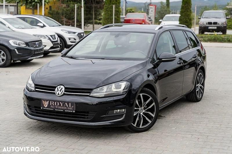 Culoarenegru Utilizat 2015 VW Golf VII Highline Break | 7.700 EUR (Preț bun) - Imagine 1/4