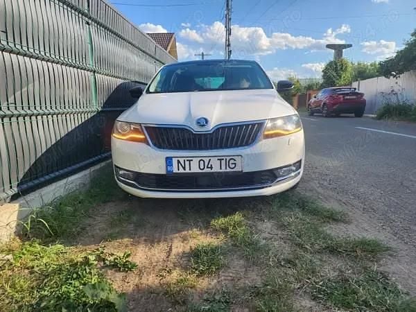 Alb Utilizat 2018 Skoda Rapid Hatchback | 10.150 EUR - Imagine 1/4