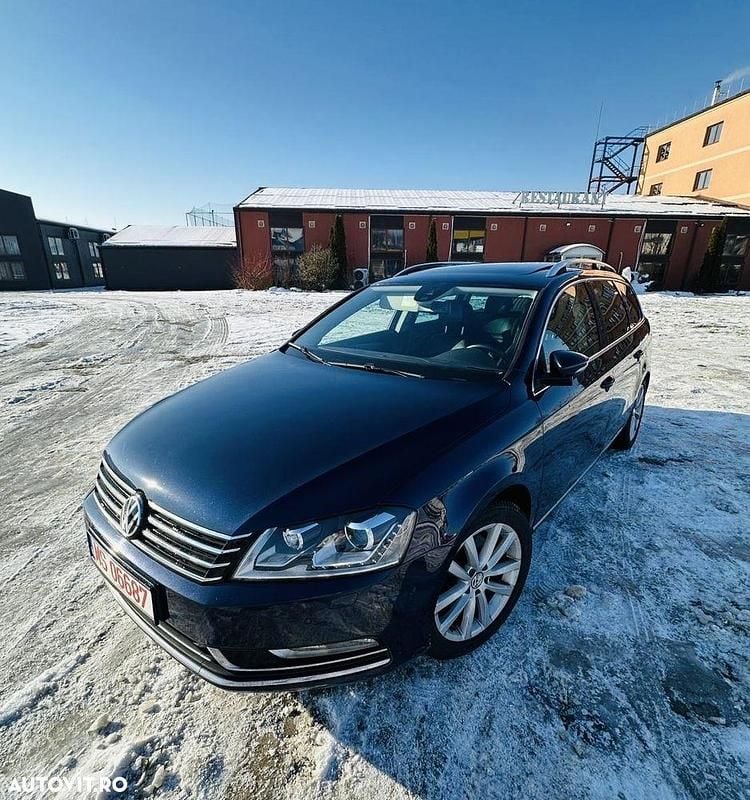 Second-hand VW Passat Highline 170 CP (125 kW) 2011 Culoarealbastru Break