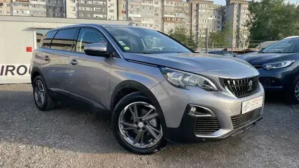 Utilizat 2021 Peugeot 5008 Monovolum | 16.200 EUR (Preț bun) - Imagine 1/4
