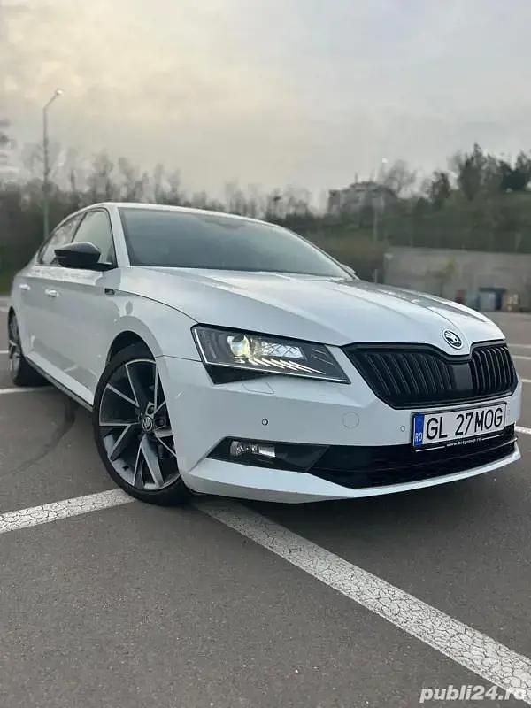 Utilizat 2017 Skoda Superb SportLine Berlinǎ | 17.000 EUR (Scump) - Imagine 1/4