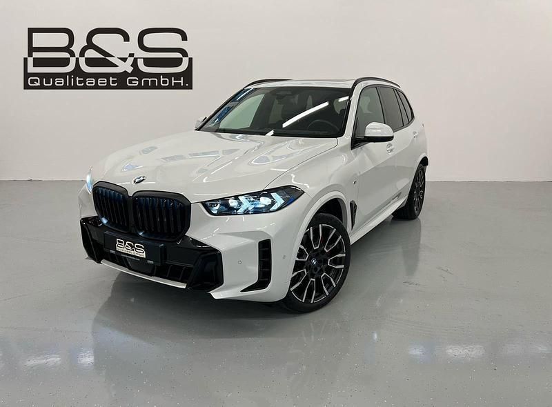 Utilizat 2024 BMW X5 M Sport SUV | 91.171 EUR - Imagine 1/1