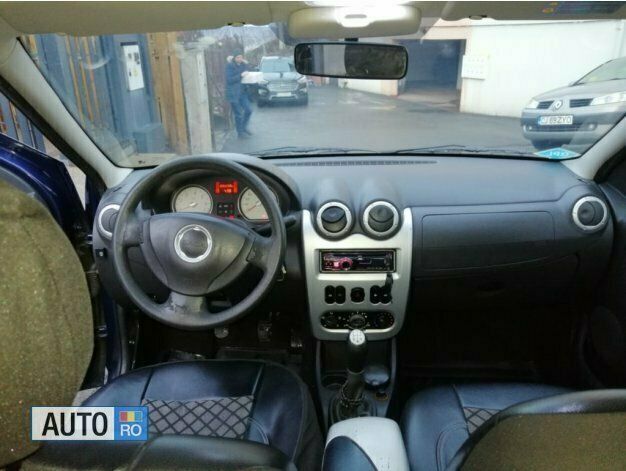 Second-hand Dacia Logan 75 CP (55 kW) 2010 Albastru Berlinǎ