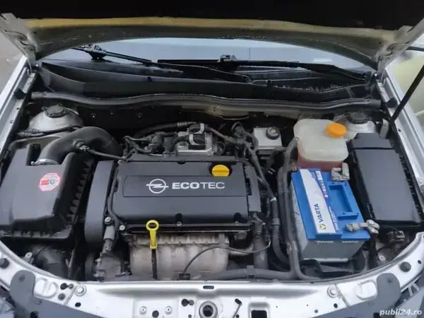 Second-hand Opel Astra GTC 125 CP (91 kW) 2007 Argintiu Hatchback