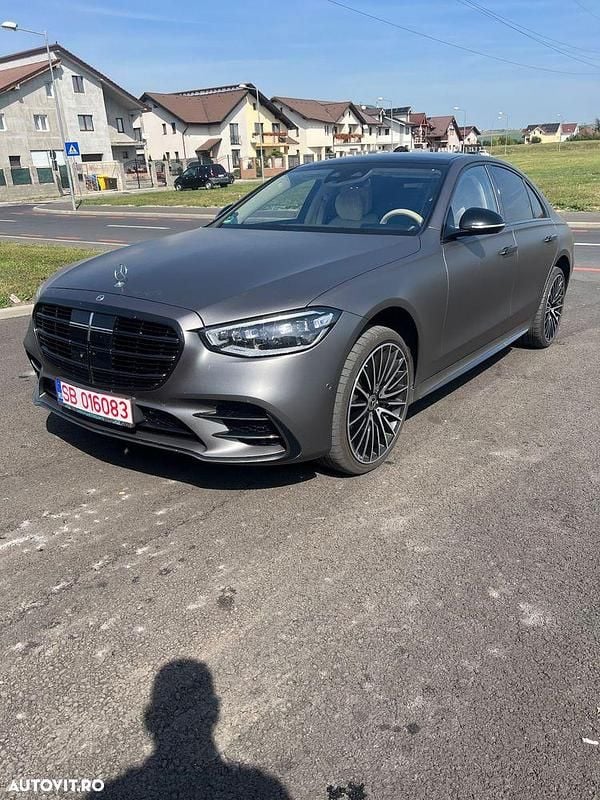Culoaregri Second-hand 2023 Mercedes S580 Edition Berlinǎ | 97.000 EUR (Scump) - Imagine 1/4