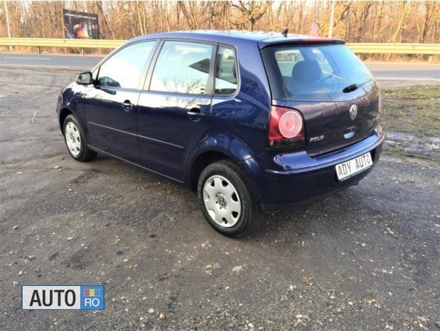 Second-hand VW Polo 75 CP (55 kW) 2006 Albastru Hatchback