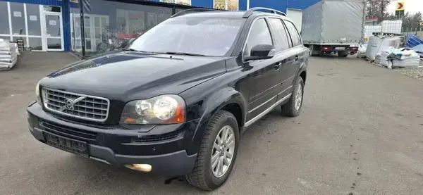 Culoarenegru Utilizat 2009 Volvo XC90 Momentum SUV | 6.600 EUR (Super Preț) - Imagine 1/4
