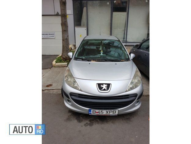 Second-hand Peugeot 207 90 CP (66 kW) 2006 Argintiu Berlinǎ