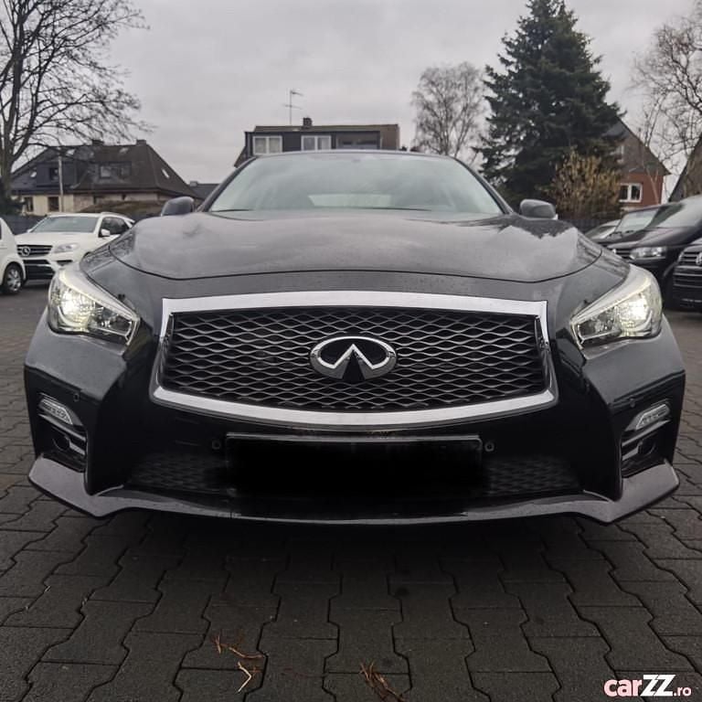 Negru Utilizat 2015 Infiniti Q50 Berlinǎ | 20.000 EUR - Imagine 1/4