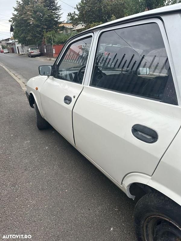 Culoarealb Utilizat 2004 Dacia 1310 Berlinǎ | 2.200 EUR - Imagine 1/4