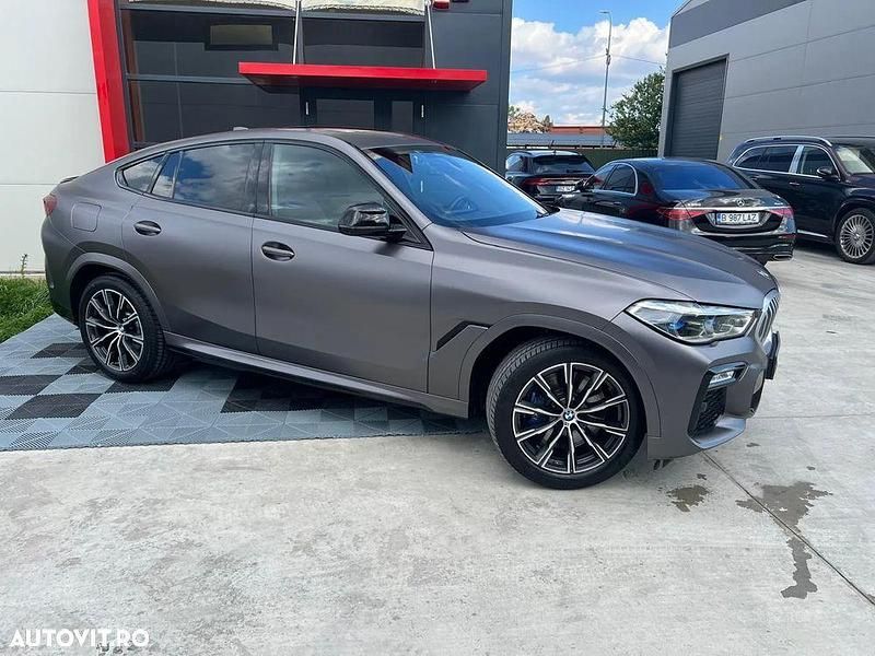 Culoarenegru Utilizat 2019 BMW X6 M Sport SUV | 52.000 EUR - Imagine 1/3