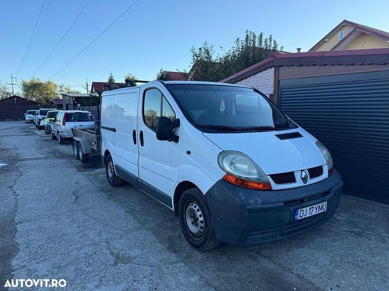 Culoarealb Utilizat 2002 Renault Trafic Van | 2.700 EUR (Puțin scump) - Imagine 1/4