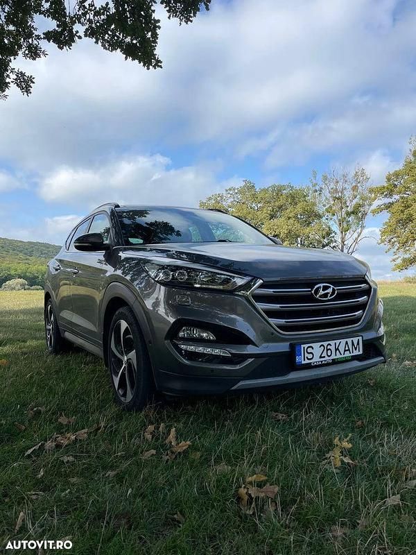 Culoaremaro Utilizat 2016 Hyundai Tucson SUV | 17.500 EUR (Preț OK) - Imagine 1/4