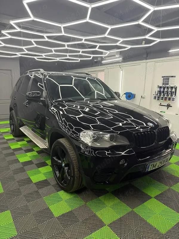 Second-hand BMW X5 285 CP (209 kW) 2012 Negru SUV