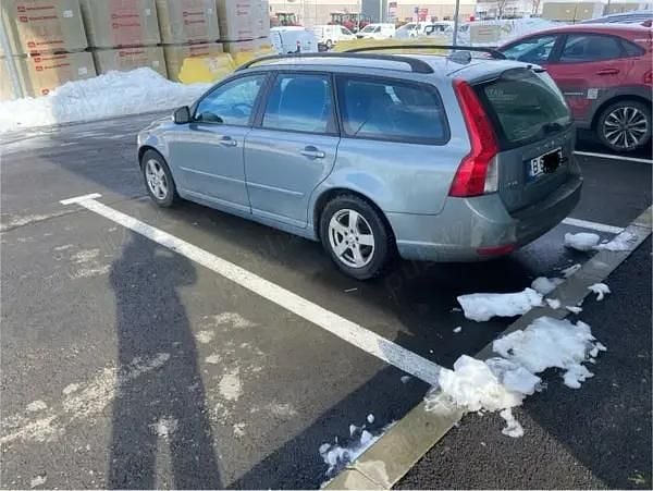 Second-hand Volvo V50 114 CP (83 kW) 2010 Albastru Break