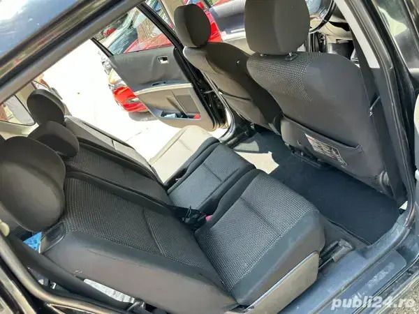 Negru Utilizat 2006 Toyota Corolla Verso Monovolum | 1.650 EUR - Imagine 1/4