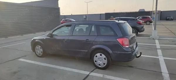 Gri Utilizat 2006 Opel Astra Break | 1.500 EUR (Preț bun) - Imagine 1/4