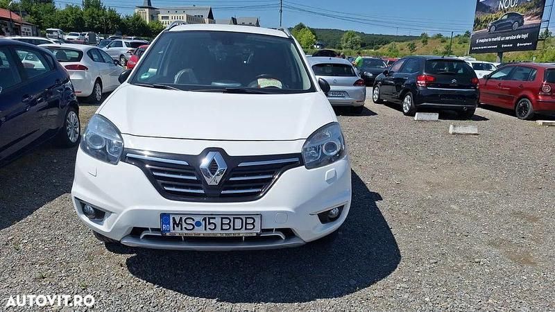 Alb Utilizat 2015 Renault Koleos LIMITED SUV | 7.950 EUR (Preț bun) - Imagine 1/4