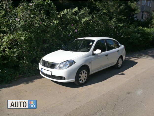 Alb Utilizat 2010 Renault Symbol II Berlinǎ | 2.900 EUR - Imagine 1/4