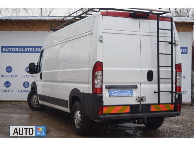 Second-hand Fiat Ducato 131 CP (96 kW) 2014 Alb Van