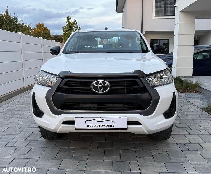 Culoarealb Utilizat 2021 Toyota HiLux Comfort Pickup | 28.496 EUR (Preț OK) - Imagine 1/4