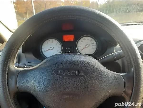 Utilizat 2009 Dacia Logan Prestige Berlinǎ | 700 EUR (Super Preț) - Imagine 1/4