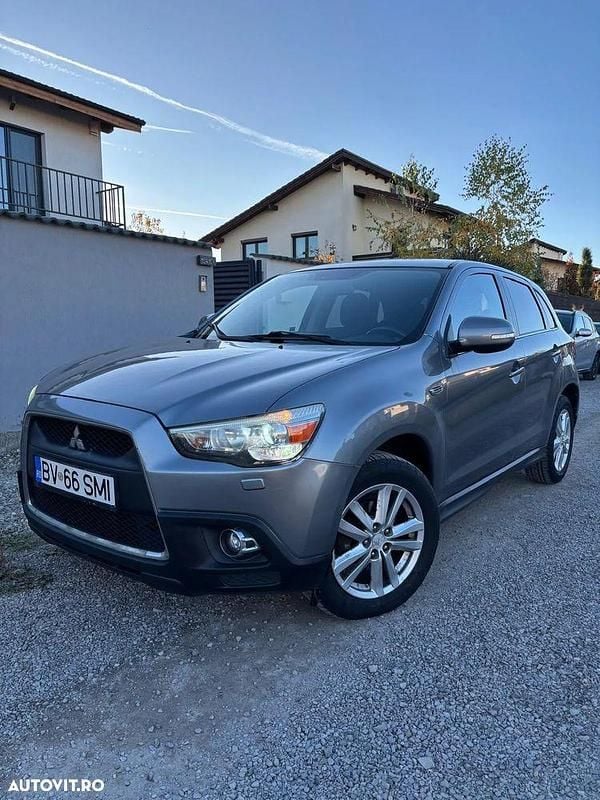 Culoaregri Utilizat 2011 Mitsubishi ASX Intense SUV | 6.200 EUR (Preț bun) - Imagine 1/4