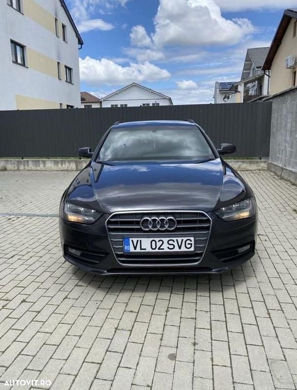 Culoaregri Utilizat 2014 Audi A4 Break | 8.700 EUR (Preț OK) - Imagine 1/4