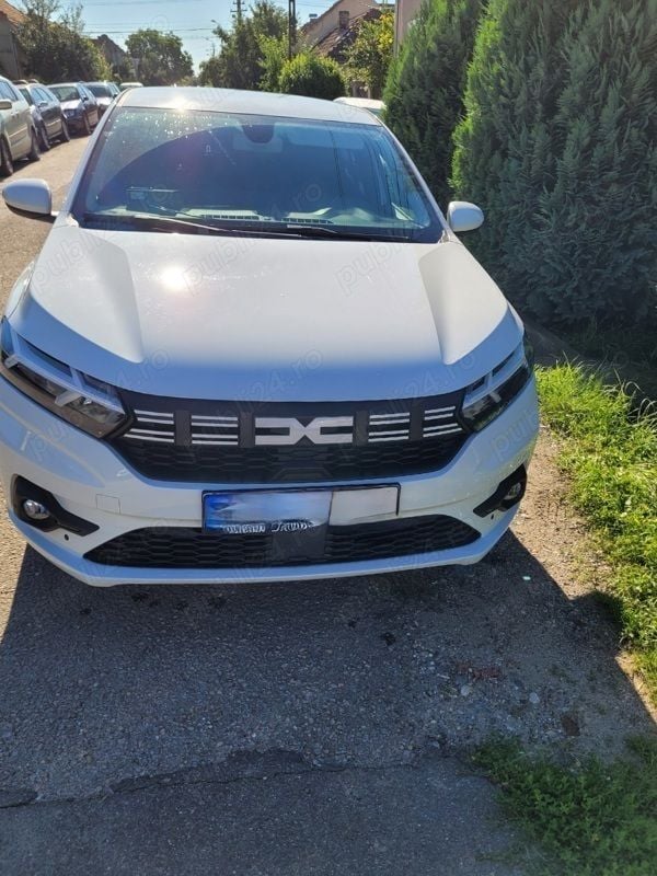 Utilizat 2023 Dacia Logan Berlinǎ | 13.900 EUR (Preț OK) - Imagine 1/4
