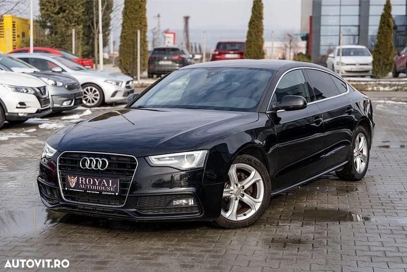 Second-hand Audi A5 S-Line 170 CP (125 kW) 2015 Culoarenegru Berlinǎ