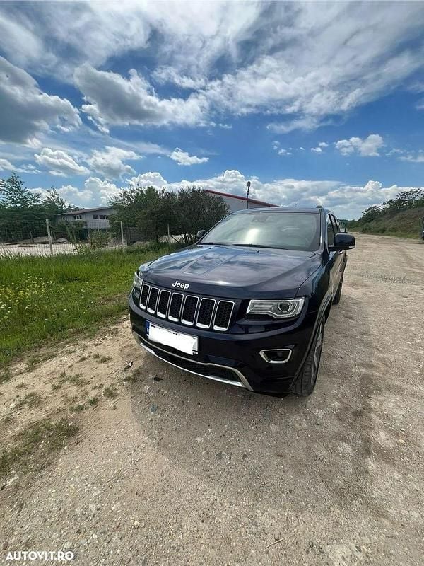 Culoarealbastru Utilizat 2016 Jeep Grand Cherokee SUV | 15.950 EUR (Super Preț) - Imagine 1/4