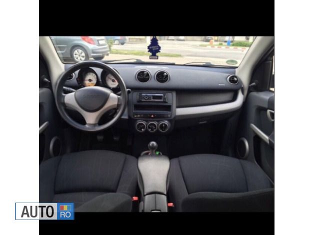 Negru Utilizat 2004 Smart ForFour Berlinǎ | 3.150 EUR - Imagine 1/3