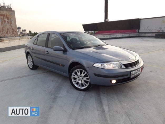 Second-hand Renault Laguna II 120 CP (88 kW) 2003 Gri metalizat Berlinǎ