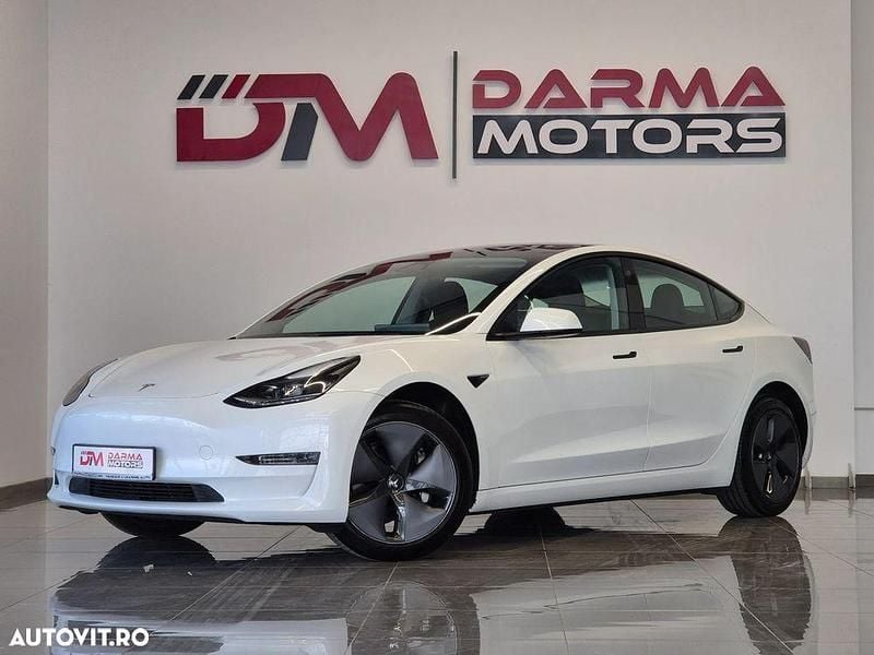 Culoarealb Utilizat 2023 Tesla Model 3 Berlinǎ | 31.489 EUR (Preț OK) - Imagine 1/4