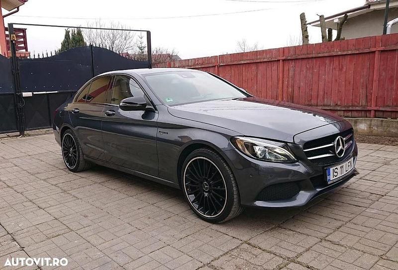 Culoaregri Utilizat 2015 Mercedes C250 Berlinǎ | 17.200 EUR (Preț OK) - Imagine 1/4