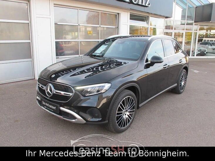 Negru Utilizat 2023 Mercedes GLC200 SUV | 58.464 EUR (Preț OK) - Imagine 1/4
