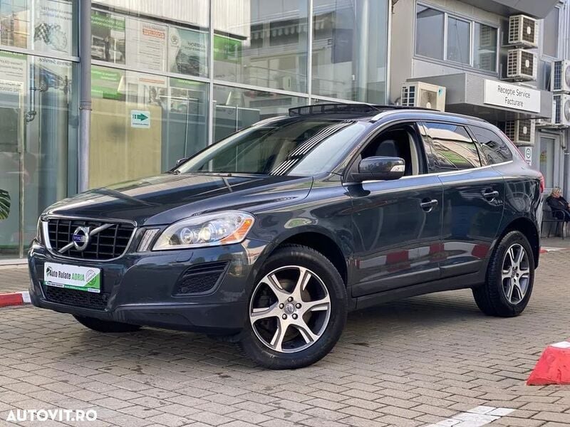 Gri Utilizat 2013 Volvo XC60 Summum SUV | 12.999 EUR (Puțin scump) - Imagine 1/4