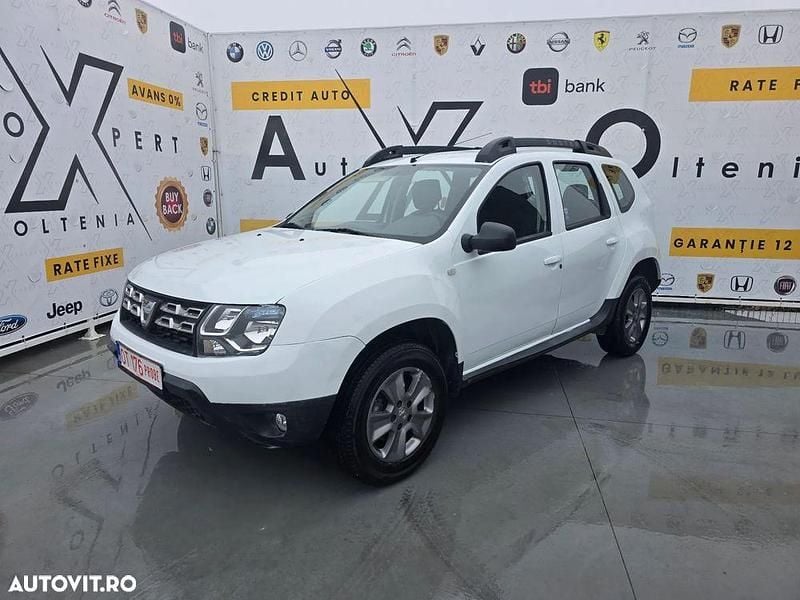 Culoarealb Second-hand 2015 Dacia Duster Lauréate SUV | 5.699 EUR (Super Preț) - Imagine 1/4